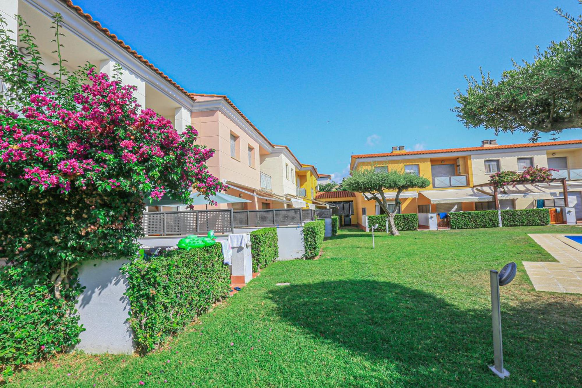 Litoral Costa Dorada - Tarongers Only Families Cambrils Exterior photo
