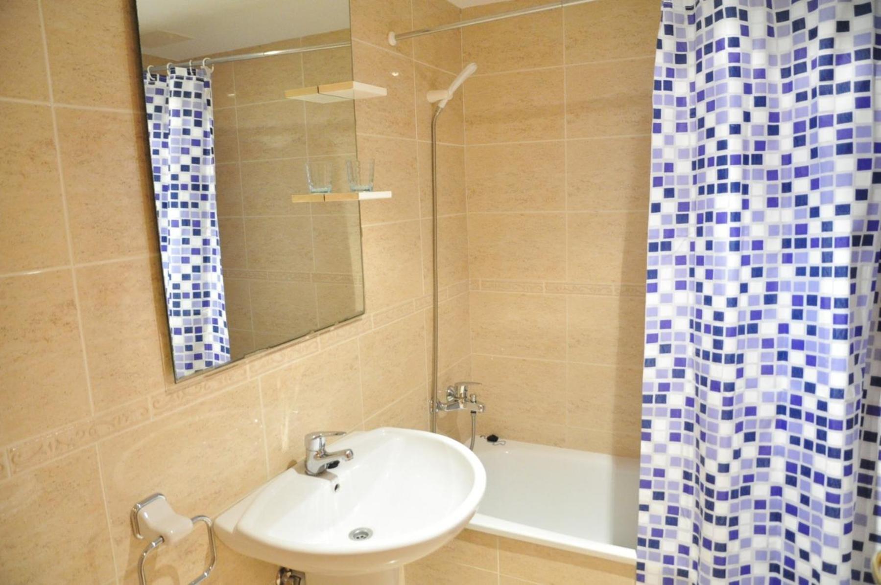 Litoral Costa Dorada - Tarongers Only Families Cambrils Exterior photo
